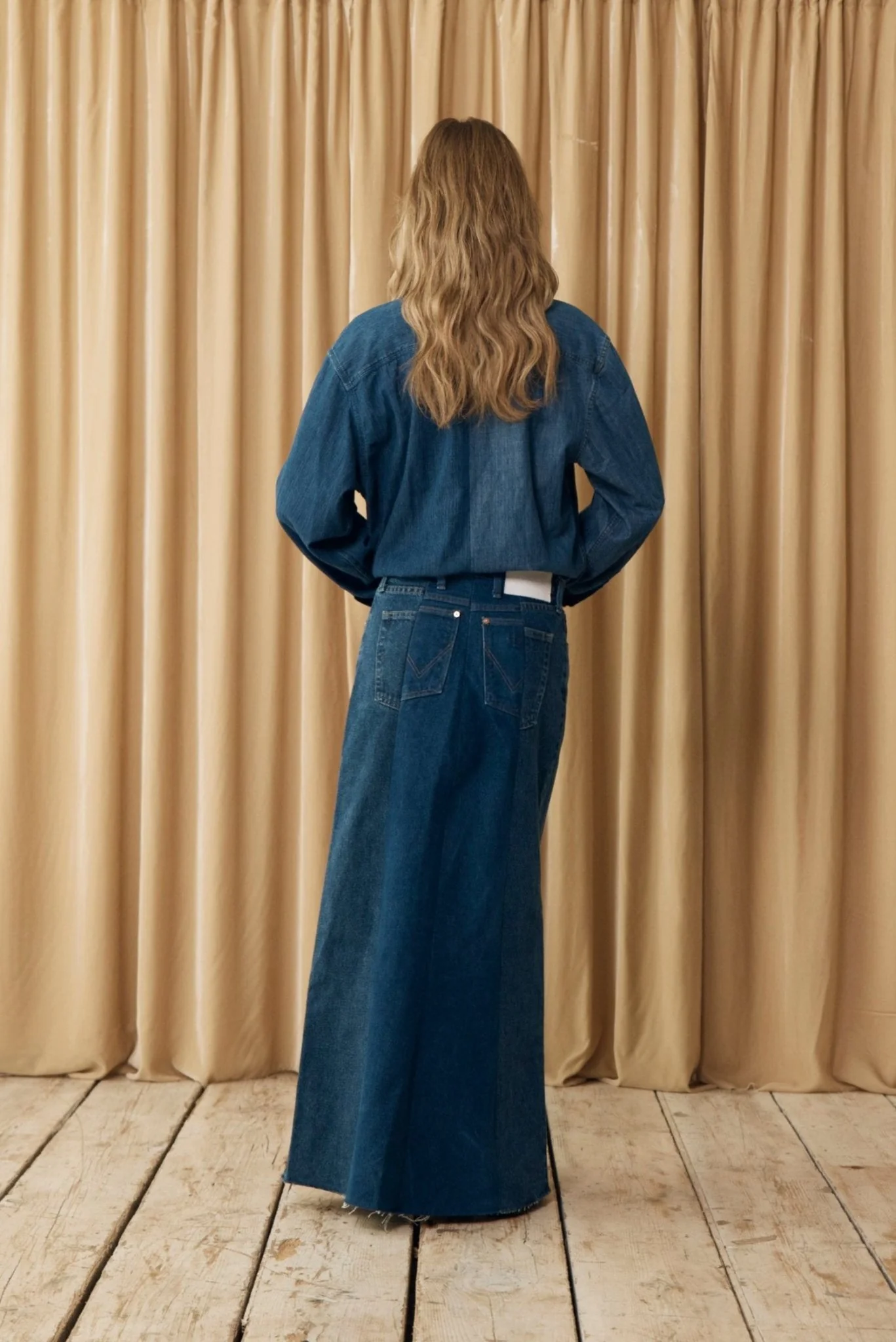 Denim Maxi Skirt Dark Blue - Image 4