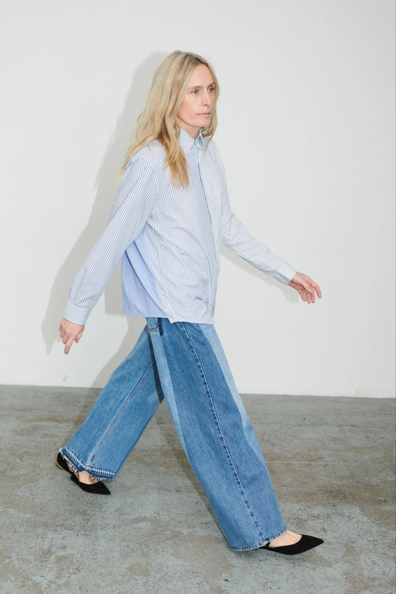 Freya Wide Leg Jean Mid Light Blue - Image 4