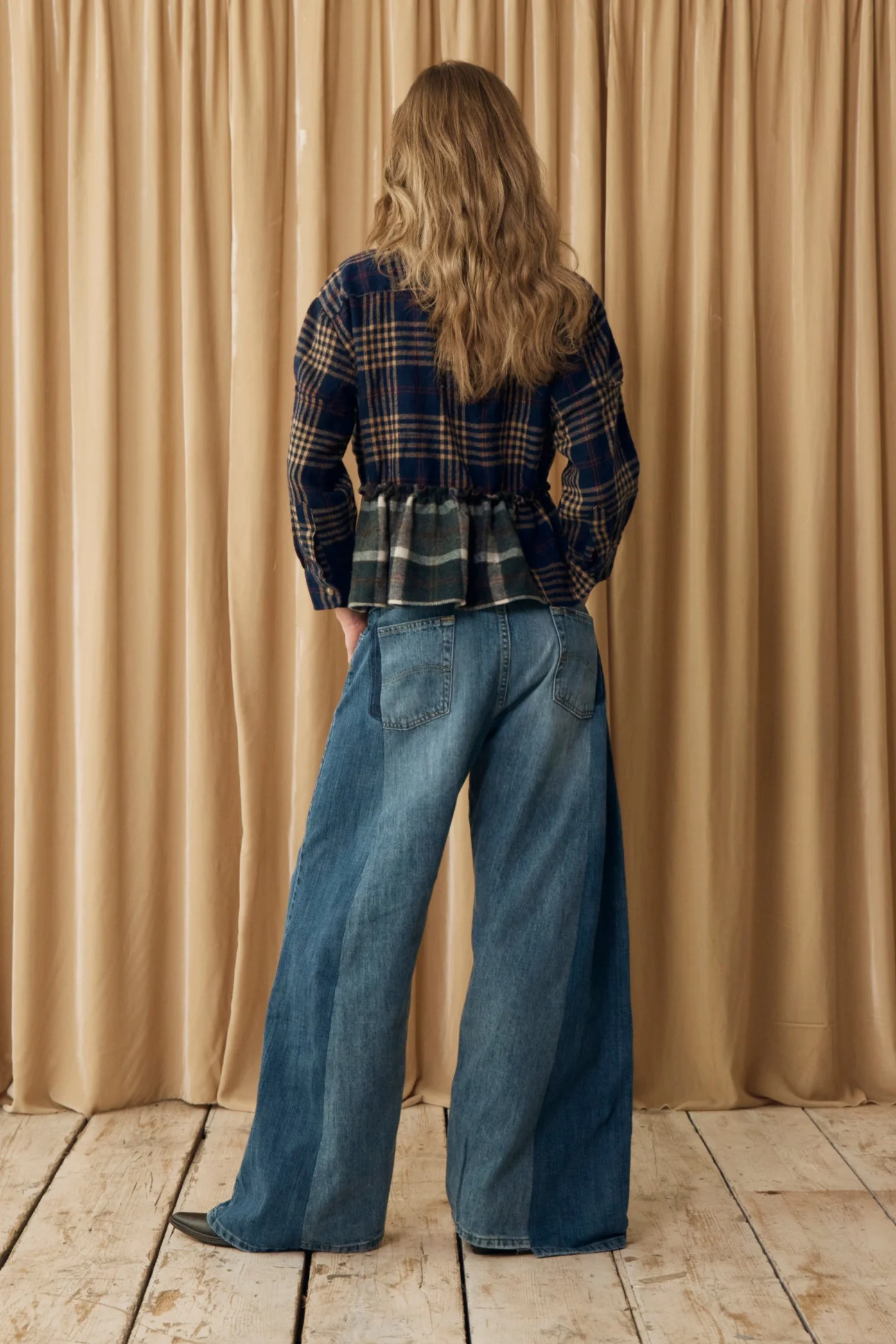 Freya Wide Leg Jean Mid Light Blue - Image 7