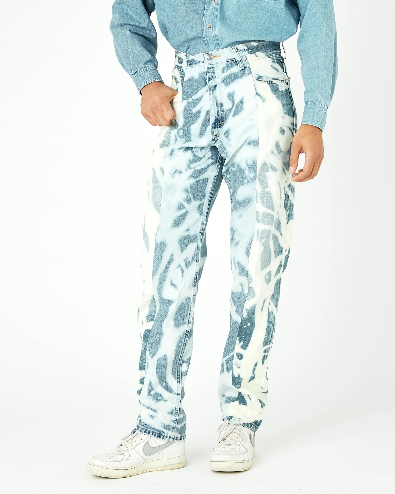 Men's Garcon Jean Bleach Mid Light Blue - Image 3