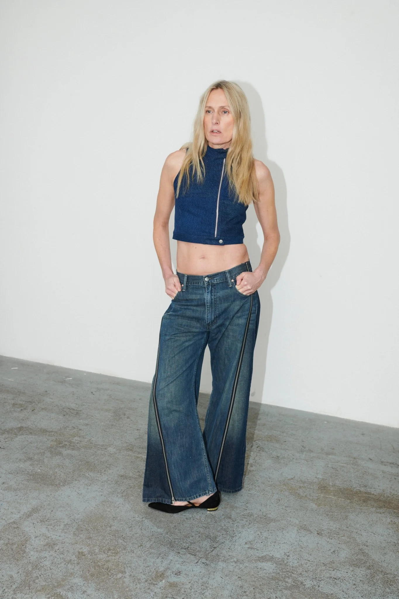 Siouxie Wide Leg Zip Jeans Dark Blue - Image 4