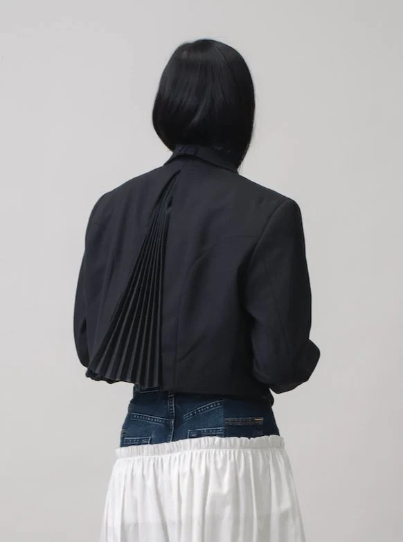 The Oversized Pleated Tux Jacket - Image 4